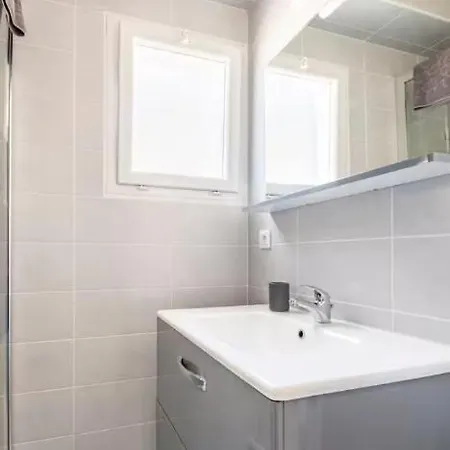 Dom wakacyjny Maison Renove Au Coeur De
